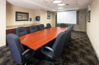 Holiday Inn Express & Suites Edson