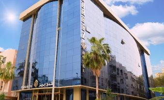 Ebreez Grand Hotel