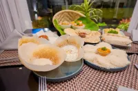 Limeshine Hotels and Residence - breakfast