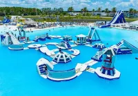 Brand New Tampa Oasis with Private Jacuzzi Retreat Hotels in Cheval