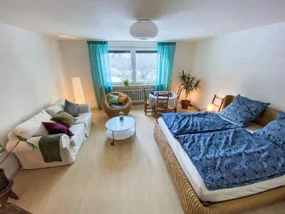 Gemütlicher Rückzugsort Hotels near Lidl