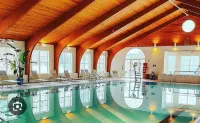 Spacious 5 BDRM Masthope Chalet with Private Movie Theater & AWESOME Game Room