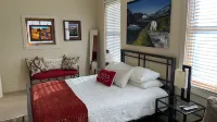 Stylish Railway Loft in the Heart of Whitefish - walking distance to downtown!
