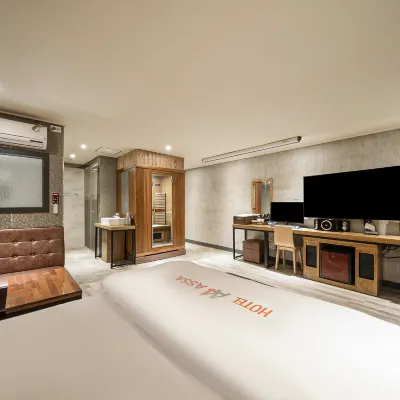 Daegu Dongcheon-Dong Hotel A4 Отели рядом с достопримечательностью «Храм Подокса»