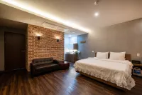 Ulsan Jeongjadong White Swan Hotell i Buk-gu