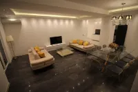 Maxela Apartments