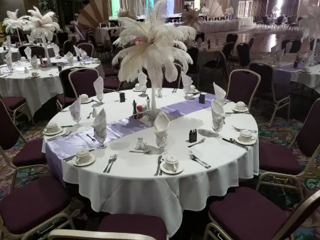 Tropicana Laughlin - A Caesars Rewards Destination Отели в г. Лафлин