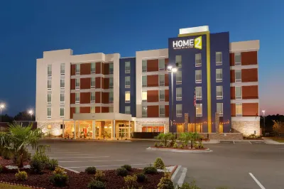 Home2 Suites by Hilton Florence Hotel in zona Delinquent Taxes