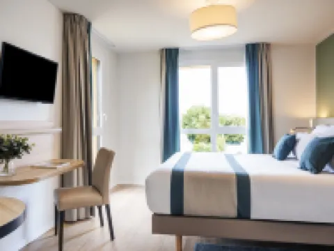 Residhome Chartres Hotels near Eglise Saint-Aignan de Chartres