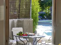 Charming Villa with Pool Hotels in Bilice