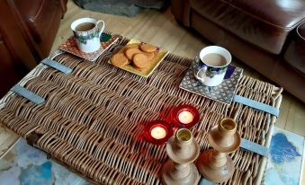 Off Grid 1-Bed Cabin Pets Ok 20 Mins to Dunoon