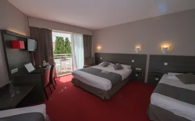 Le Robinson Hotels in Challans