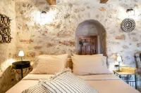 Dandy Villas Tower-Built in 17th Century Hotels in Itilo