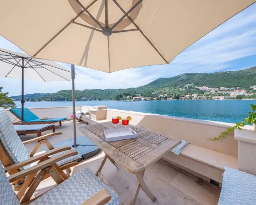 Apartment Vala Hotels in Zaton