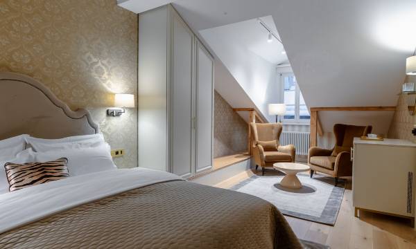 Hotel Unicus Palace Old Town - Destigo Hotels