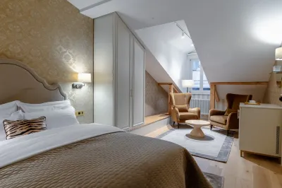 Hotel Unicus Palace Old Town - Destigo Hotels Hotel in zona Jan Fejkiel Gallery
