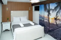 Costa del Sol Hotels in Tubagua