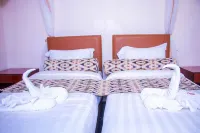 Calabash Express Hotel a Awach