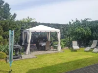 Large, Comfortable Holiday Villa, Private Garden Hotels in Grzybowo