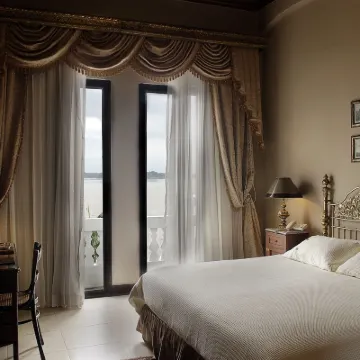 Hotel Boutique Mansion Del Rio Hotels near Las Penas