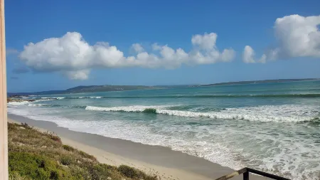 Seaside Retreat in Langebaan with Hot Tub and BBQ