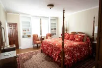Valparaiso Inn Bed & Breakfast Hotels near Chicago Street Theatre