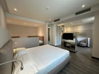 Hotel Cruise Hotels in 