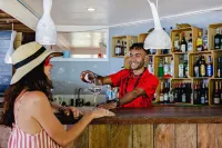 Turtle Bay Lodge - bar