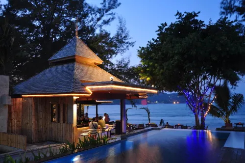 Samui Honey Backpacker Bungalow - Pensions