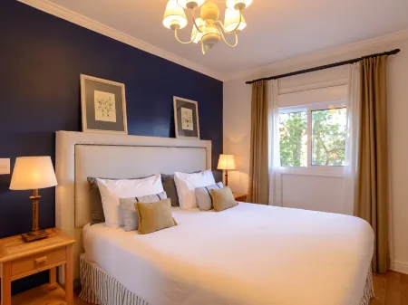 Pousada la Bas Отели рядом с достопримечательностью «Casa - Chalé Condomínio Estância das Águas Claras»