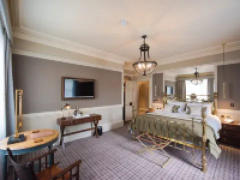 Cornhill Castle Hotels in Biggar