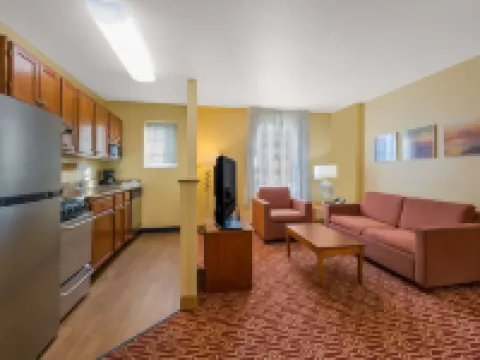 Sonesta Simply Suites Detroit Novi Hotels in Novi