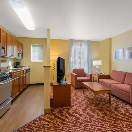 Sonesta Simply Suites Detroit Novi
