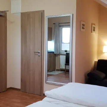 Airport Hotel One Aparthotel Sylt