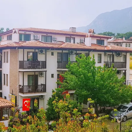 Santo Akyaka Home