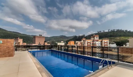 SSG Estúdios próximos a Ufsc em Florianópolis Отели рядом с достопримечательностью «Hercilio Luz Bridge»