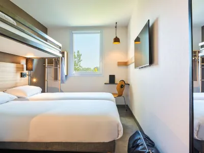 Greet Hotel  Paris Porte de la Chapelle - Aréna Hotels in 18th arrondissement-Butte-Montmartre