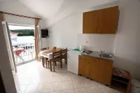 Studio Apartment 3, First Floor