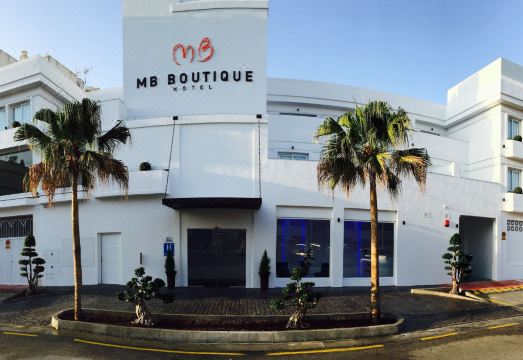 현대적인 객실 내부