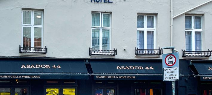 Parador 44 Hotels in Cardiff
