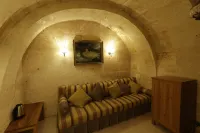 Anatelein Boutique Cave Hotel Отели рядом с достопримечательностью «Uchisar Castle»