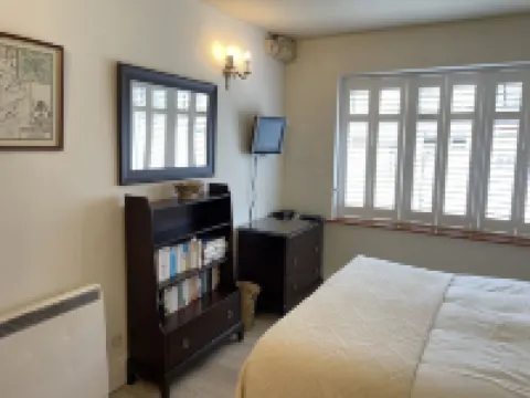 Gable Cottage Hotels in 