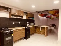 Casa Creazzo 62 - Movistar Arena, Vive Claro - Hostels