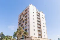 Modern Gem with Stunning Balcony by Sea N Rent - 4 stjerner