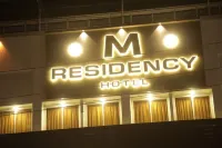 Hotel M Residency Hôtels à : Ulhasnagar
