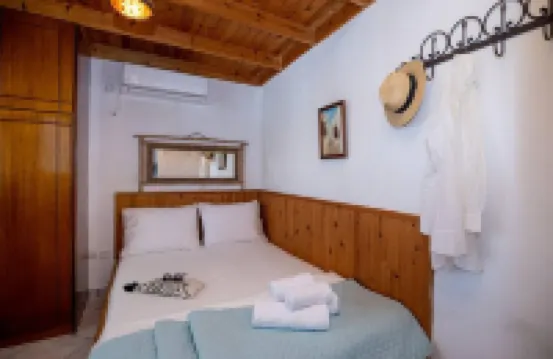 Nemelo Beach House in Panormos