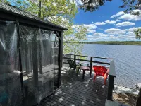 The Burgundy Dream Bed and Breakfast Hotels in Fall River