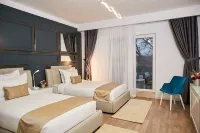 Lebada Luxury Resort & Spa Hotel a Crisan