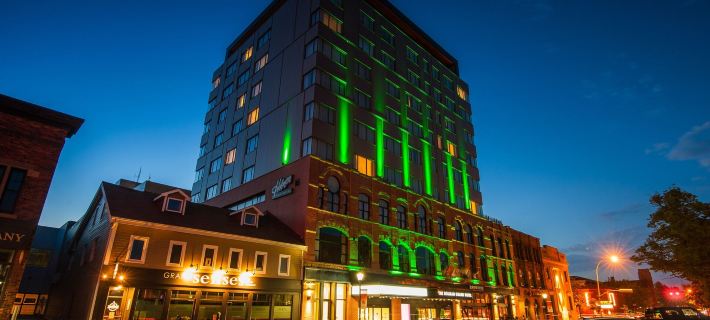 The Holman Grand Hotel Hoteles en Condado de Queens