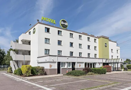 B&B Hôtel Rouen St Etienne du Rouvray Отели в г. Клеон